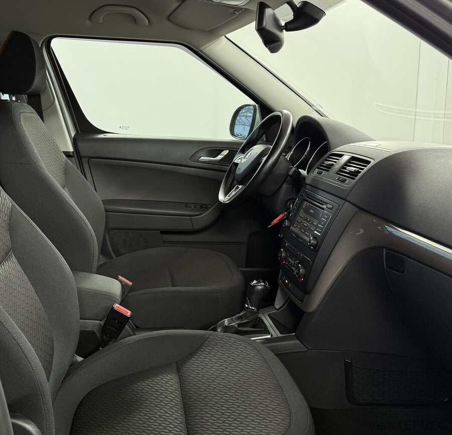 Фото SKODA Yeti I Рестайлинг с пробегом | №11 Фото SKODA Yeti I Рестайлинг с пробегом | №11