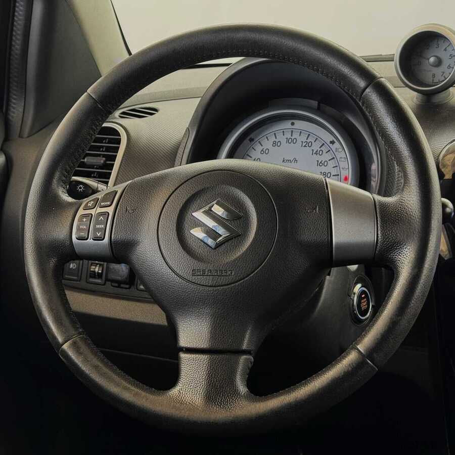 Фото SUZUKI Splash I Рестайлинг с пробегом | №9