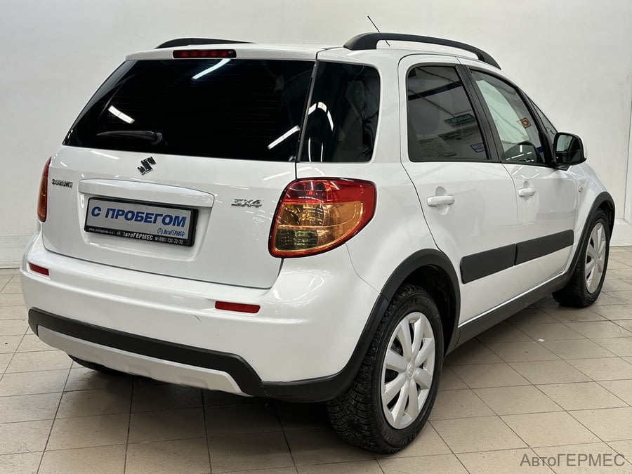 Фото SUZUKI Sx4 I (CLASSIC) Рестайлинг с пробегом | №4 Фото SUZUKI Sx4 I (CLASSIC) Рестайлинг с пробегом | №4