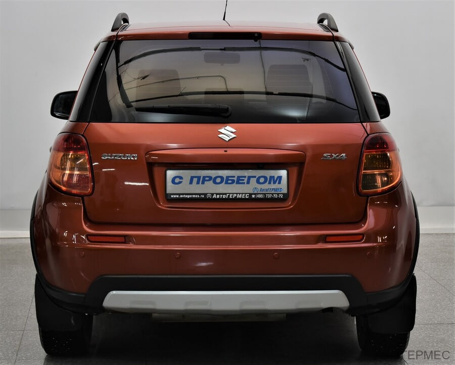 Фото SUZUKI Sx4 I (CLASSIC) Рестайлинг с пробегом | №3 Фото SUZUKI Sx4 I (CLASSIC) Рестайлинг с пробегом | №3