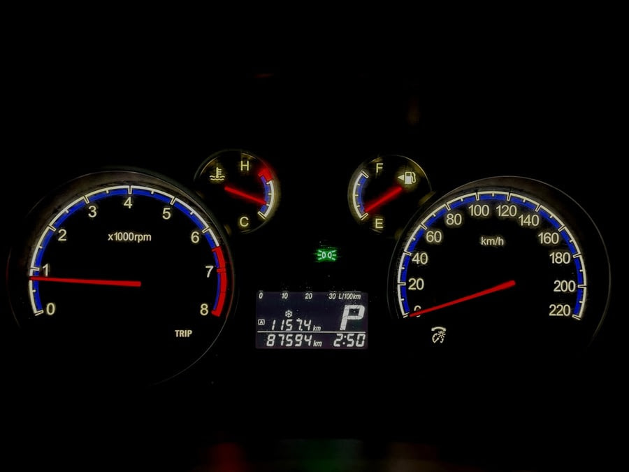 Фото SUZUKI Sx4 I (CLASSIC) Рестайлинг с пробегом | №6 Фото SUZUKI Sx4 I (CLASSIC) Рестайлинг с пробегом | №6