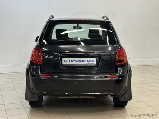 Фото SUZUKI Sx4 I (CLASSIC) Рестайлинг с пробегом Фото SUZUKI Sx4 I (CLASSIC) Рестайлинг с пробегом