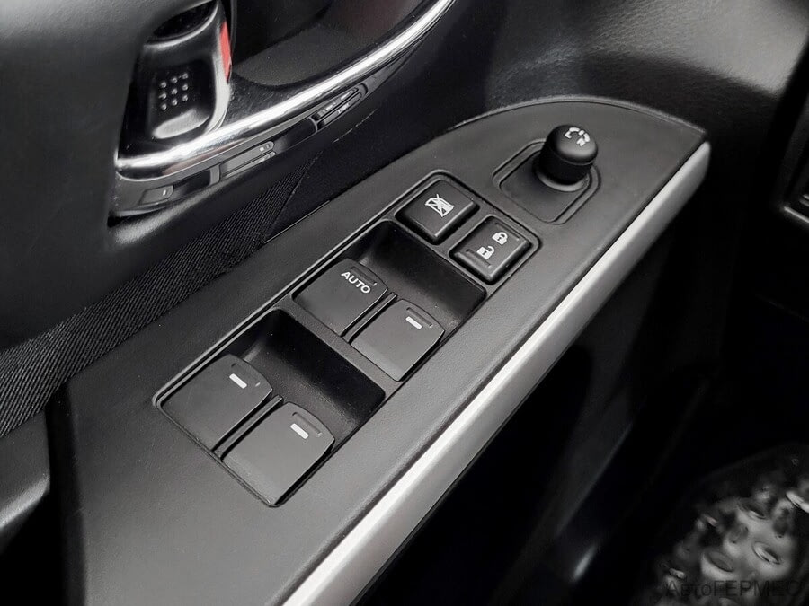 Фото SUZUKI Sx4 II Рестайлинг с пробегом | №10 Фото SUZUKI Sx4 II Рестайлинг с пробегом | №10