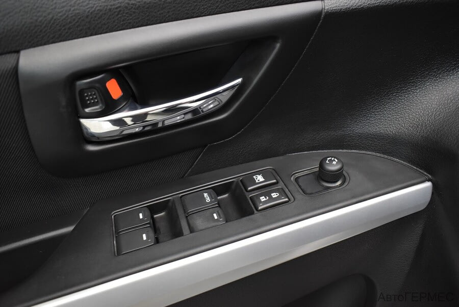 Фото SUZUKI Sx4 II Рестайлинг с пробегом | №9