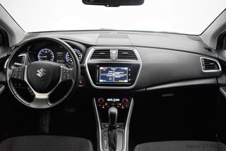 Фото SUZUKI Sx4 II Рестайлинг с пробегом Фото SUZUKI Sx4 II Рестайлинг с пробегом