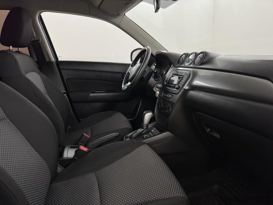 Фото SUZUKI Vitara II с пробегом | №10 Фото SUZUKI Vitara II с пробегом | №10