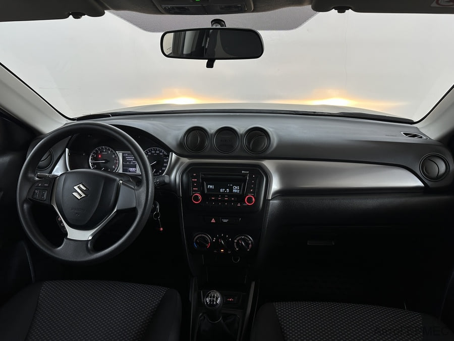 Фото SUZUKI Vitara II Рестайлинг с пробегом | №5 Фото SUZUKI Vitara II Рестайлинг с пробегом | №5