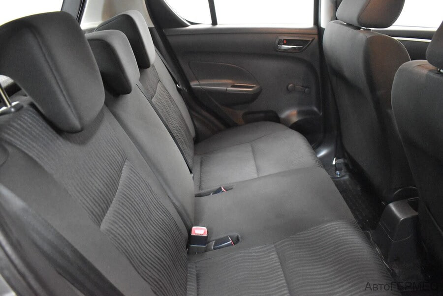 Фото SUZUKI Swift IV с пробегом | №13 Фото SUZUKI Swift IV с пробегом | №13