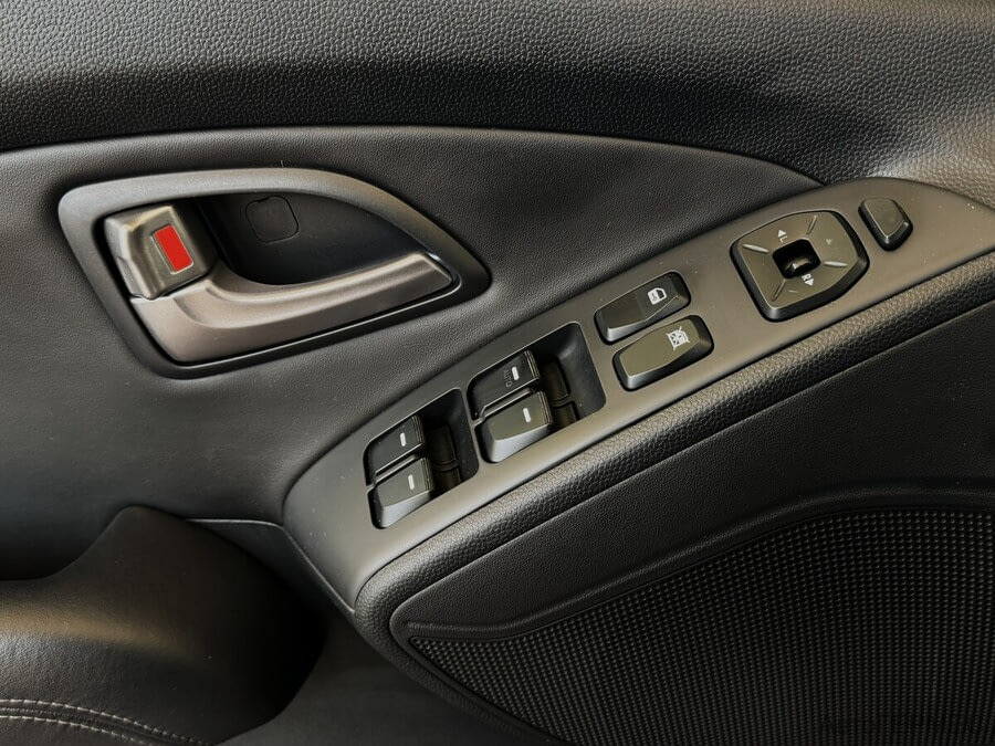 Фото HYUNDAI ix35 I с пробегом | №10