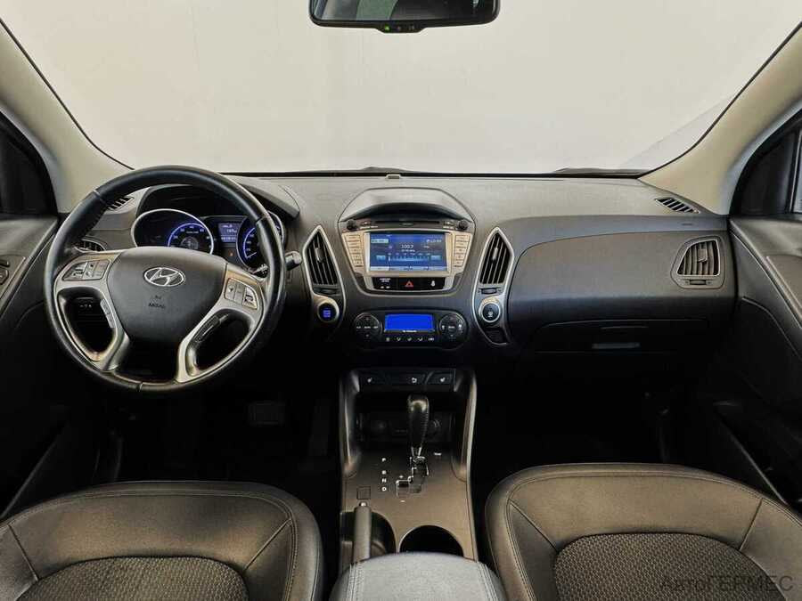 Фото HYUNDAI ix35 I с пробегом | №5