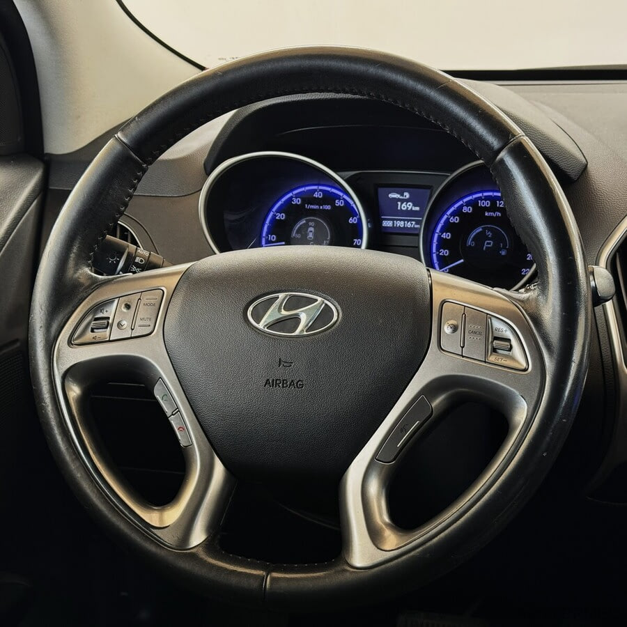 Фото HYUNDAI ix35 I с пробегом | №8