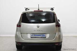 Фото RENAULT Scenic III с пробегом
