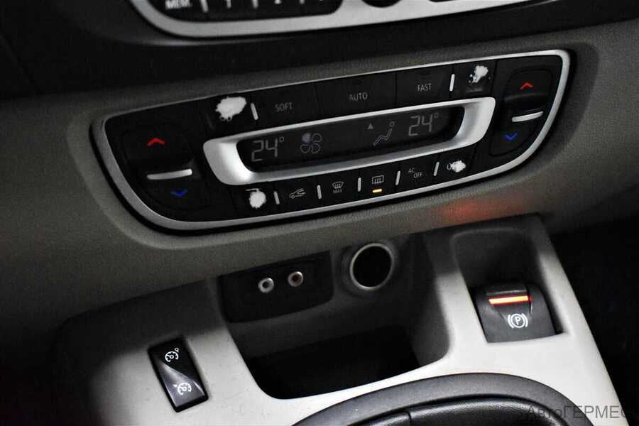 Фото RENAULT Scenic III с пробегом | №7