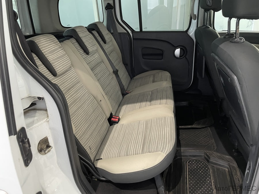Фото RENAULT Kangoo II с пробегом | №15