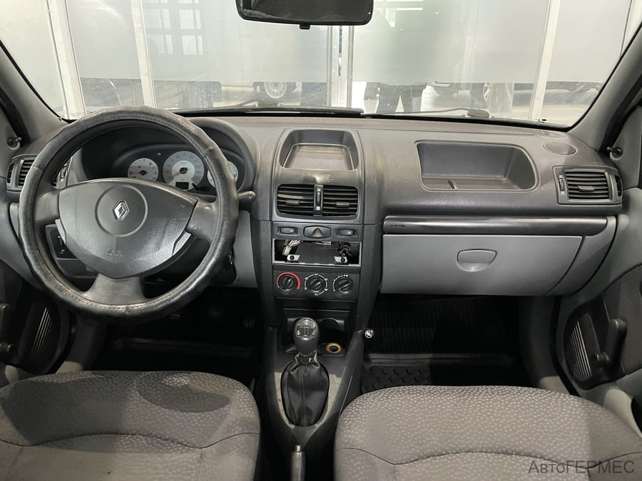 Фото RENAULT Symbol I Рестайлинг 2 с пробегом | №5