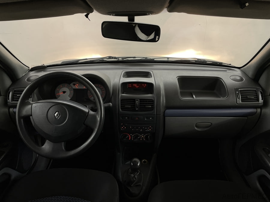 Фото RENAULT Symbol I Рестайлинг 2 с пробегом | №5 Фото RENAULT Symbol I Рестайлинг 2 с пробегом | №5