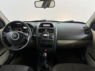 Фото RENAULT Megane II Рестайлинг с пробегом