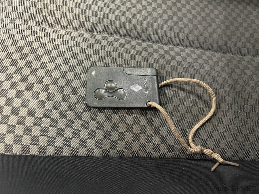 Фото RENAULT Megane II Рестайлинг с пробегом | №16 Фото RENAULT Megane II Рестайлинг с пробегом | №16