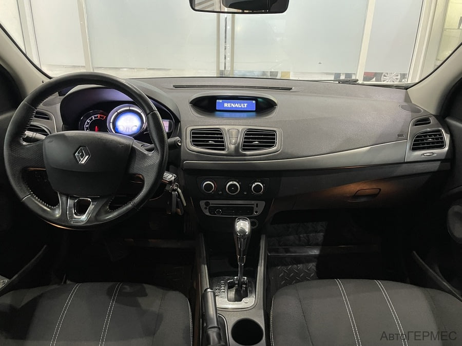 Фото RENAULT Fluence I Рестайлинг с пробегом | №5