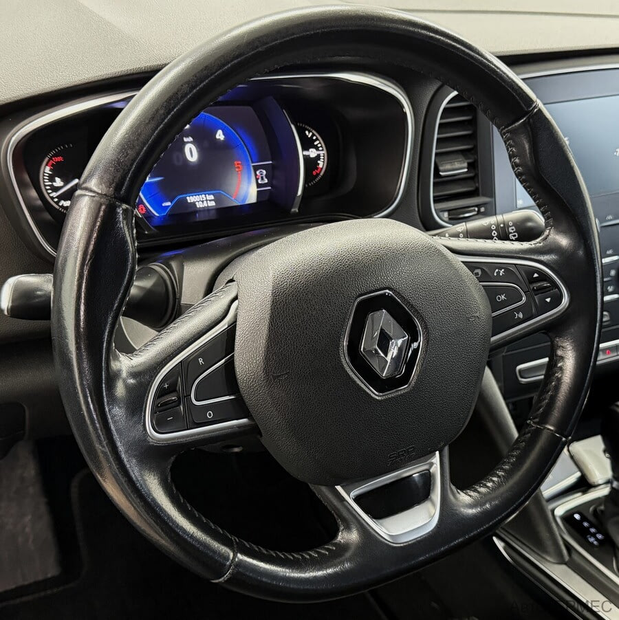 Фото RENAULT Megane IV с пробегом | №10