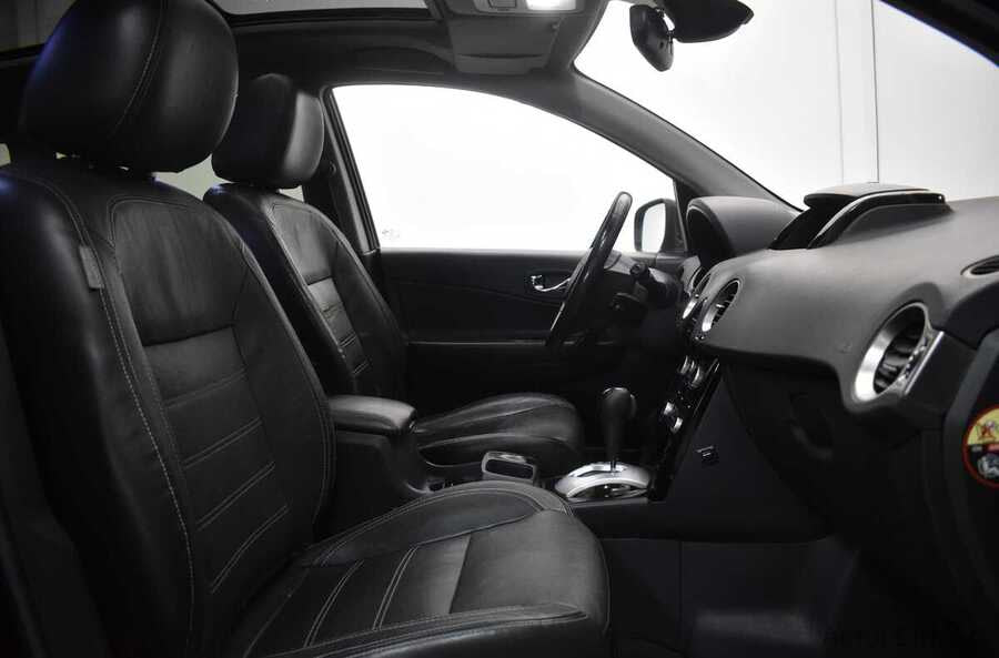 Фото RENAULT Koleos I Рестайлинг 2 с пробегом | №13 Фото RENAULT Koleos I Рестайлинг 2 с пробегом | №13