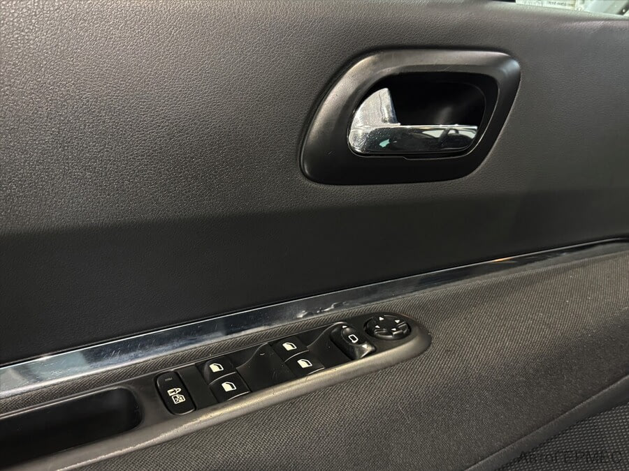 Фото PEUGEOT 3008 I с пробегом | №9