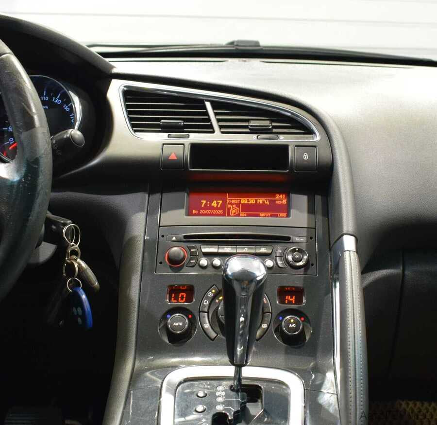 Фото PEUGEOT 3008 I с пробегом | №7