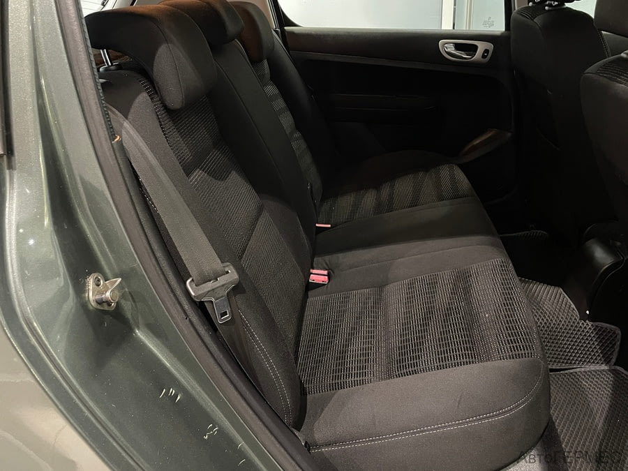 Фото PEUGEOT 307 I Рестайлинг с пробегом | №13 Фото PEUGEOT 307 I Рестайлинг с пробегом | №13