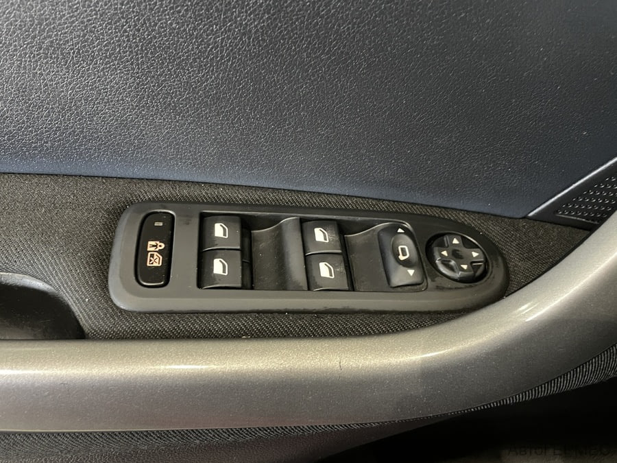 Фото PEUGEOT 308 I с пробегом | №9