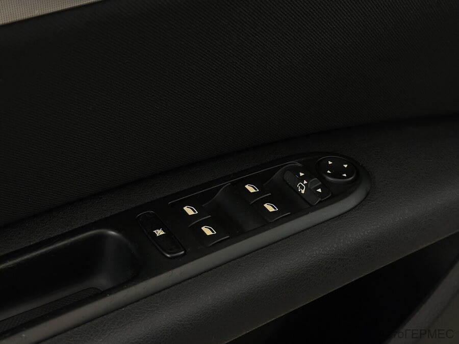 Фото PEUGEOT 407 I с пробегом | №8