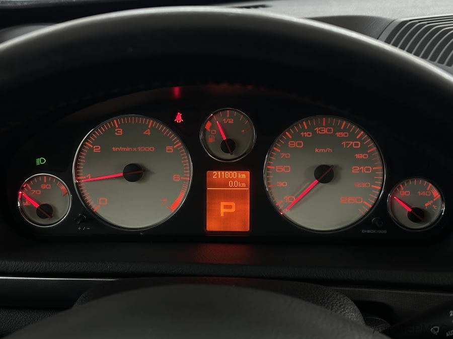 Фото PEUGEOT 407 I с пробегом | №6