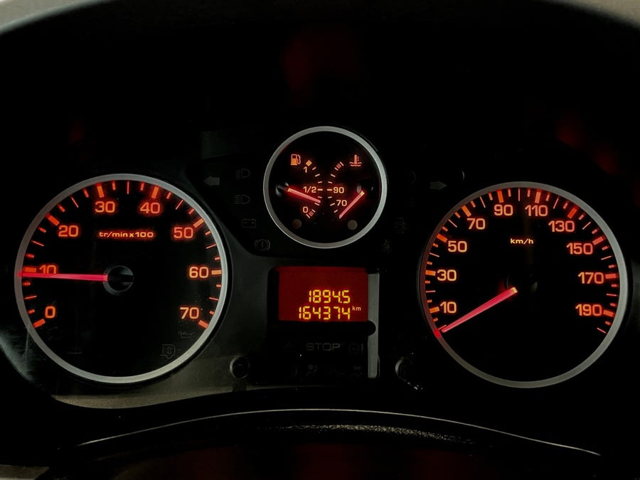 Фото PEUGEOT PARTNER II Рестайлинг 2 с пробегом | №6 Фото PEUGEOT PARTNER II Рестайлинг 2 с пробегом | №6