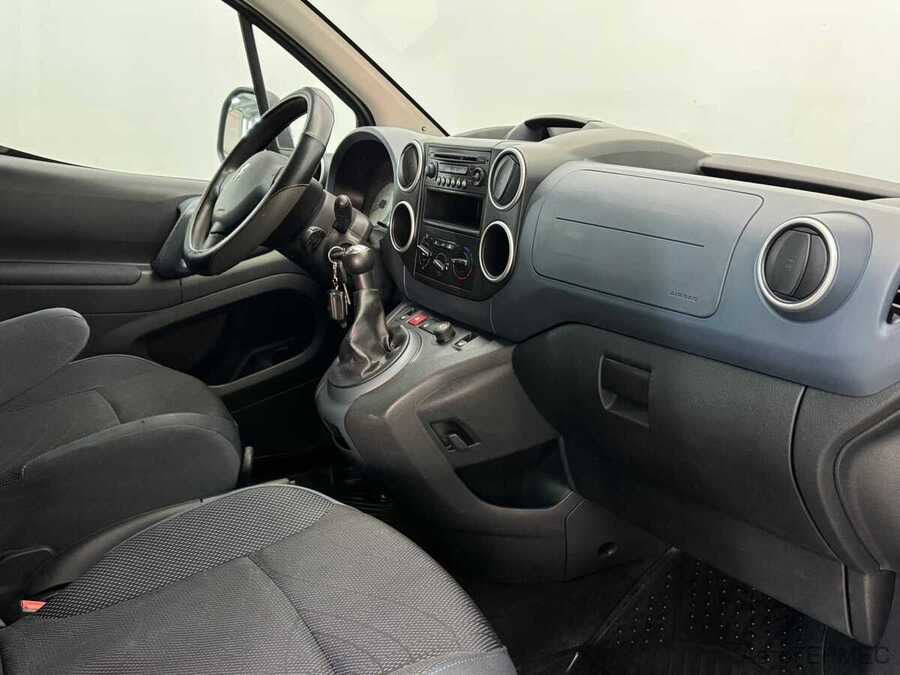Фото PEUGEOT PARTNER II с пробегом | №9