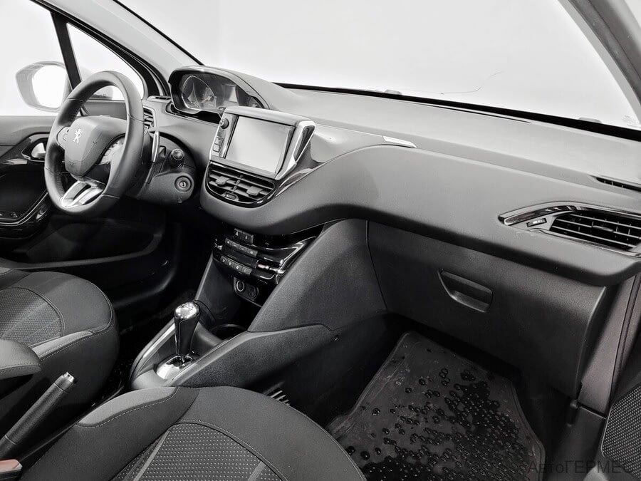 Фото PEUGEOT 208 I с пробегом | №11