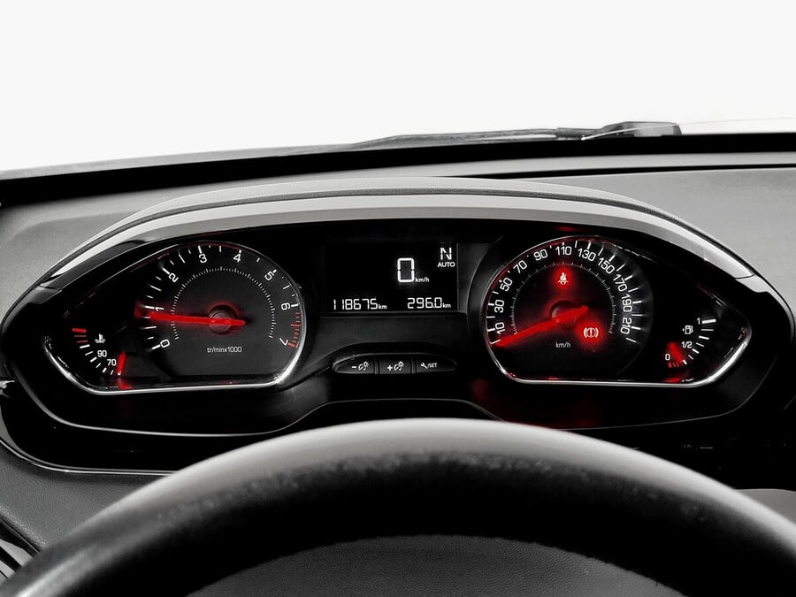 Фото PEUGEOT 208 I с пробегом | №6