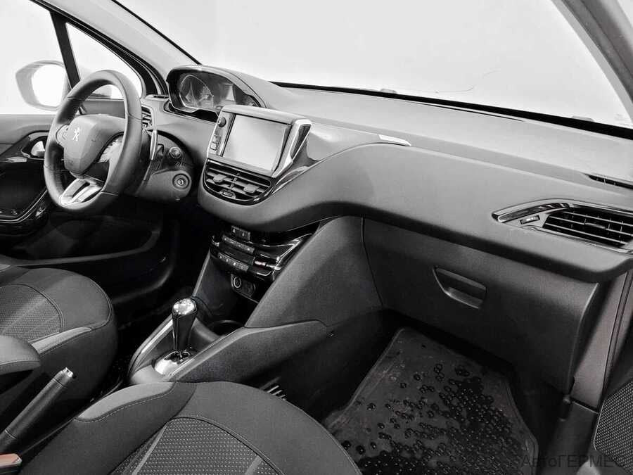 Фото PEUGEOT 208 I с пробегом | №11 Фото PEUGEOT 208 I с пробегом | №11