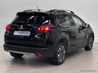 Фото PEUGEOT 2008 I Рестайлинг с пробегом