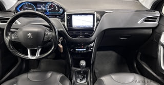Фото PEUGEOT 2008 I Рестайлинг с пробегом
