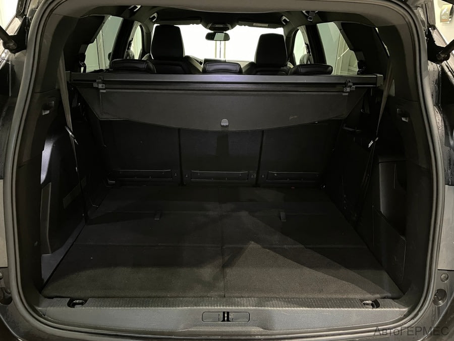 Фото PEUGEOT 5008 II с пробегом | №16 Фото PEUGEOT 5008 II с пробегом | №16