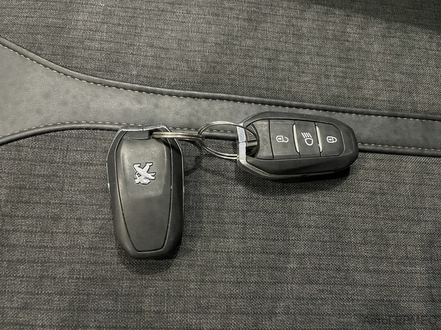 Фото PEUGEOT 5008 II с пробегом | №20 Фото PEUGEOT 5008 II с пробегом | №20