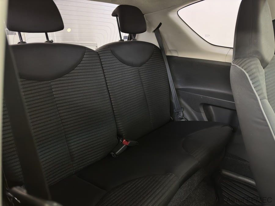 Фото PEUGEOT 107 I Рестайлинг с пробегом | №10