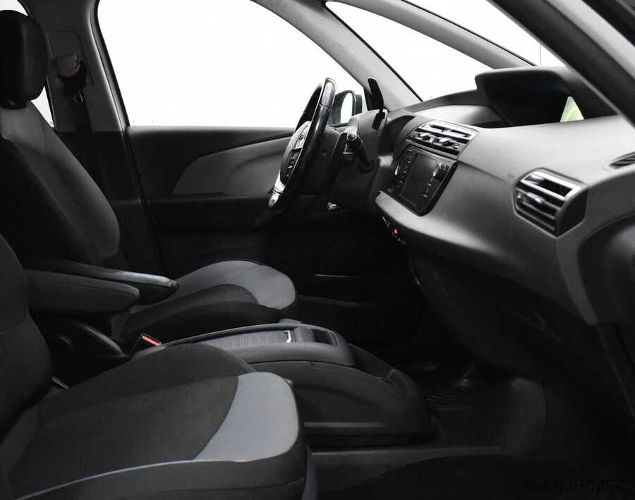 Фото CITROEN C4 Picasso II с пробегом | №9 Фото CITROEN C4 Picasso II с пробегом | №9