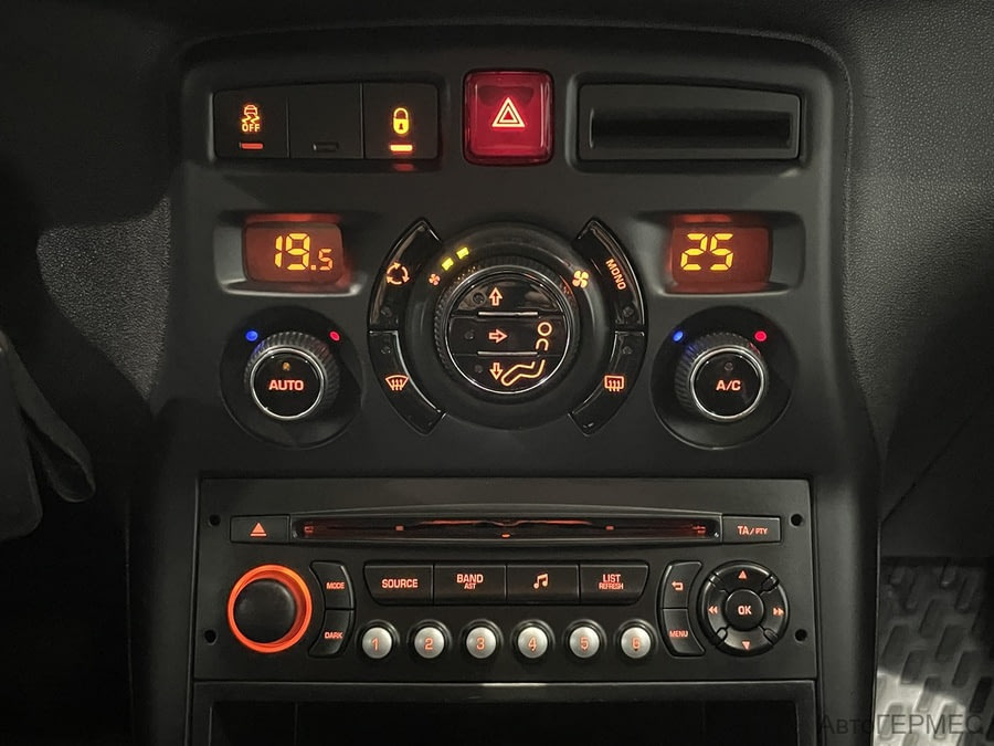 Фото CITROEN C3 Picasso I Рестайлинг с пробегом | №7 Фото CITROEN C3 Picasso I Рестайлинг с пробегом | №7