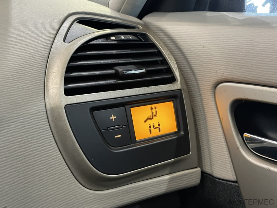 Фото CITROEN C4 Picasso I с пробегом | №10 Фото CITROEN C4 Picasso I с пробегом | №10