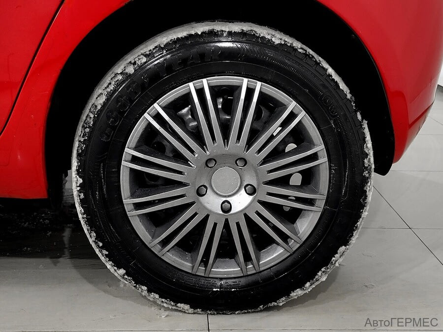 Фото TOYOTA Yaris II с пробегом | №15 Фото TOYOTA Yaris II с пробегом | №15