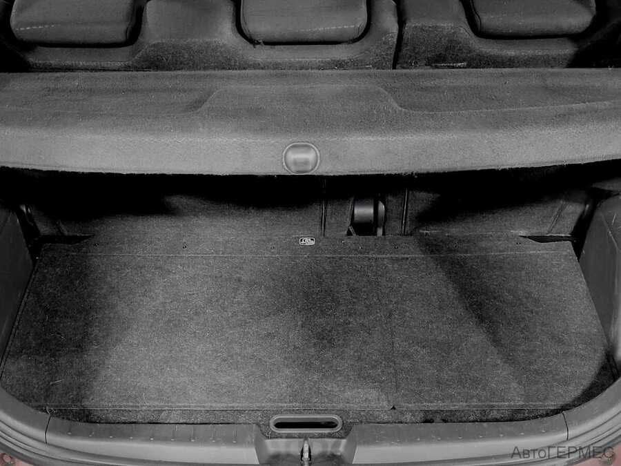 Фото TOYOTA Yaris II с пробегом | №13