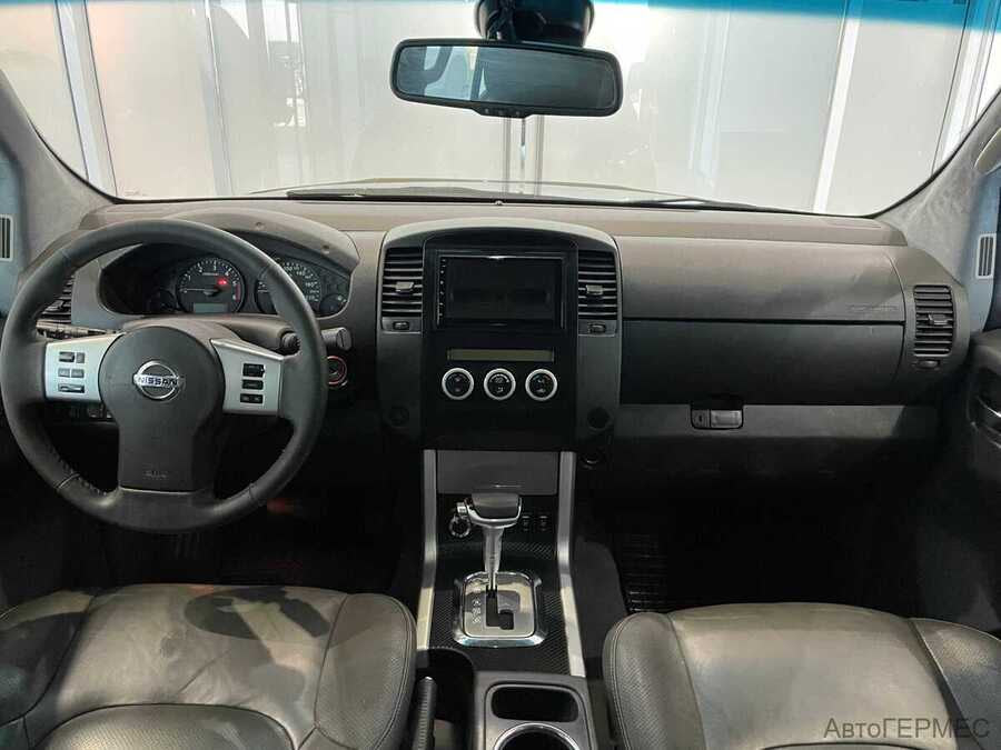 Фото NISSAN Navara (Frontier) III (D40) Рестайлинг с пробегом | №5