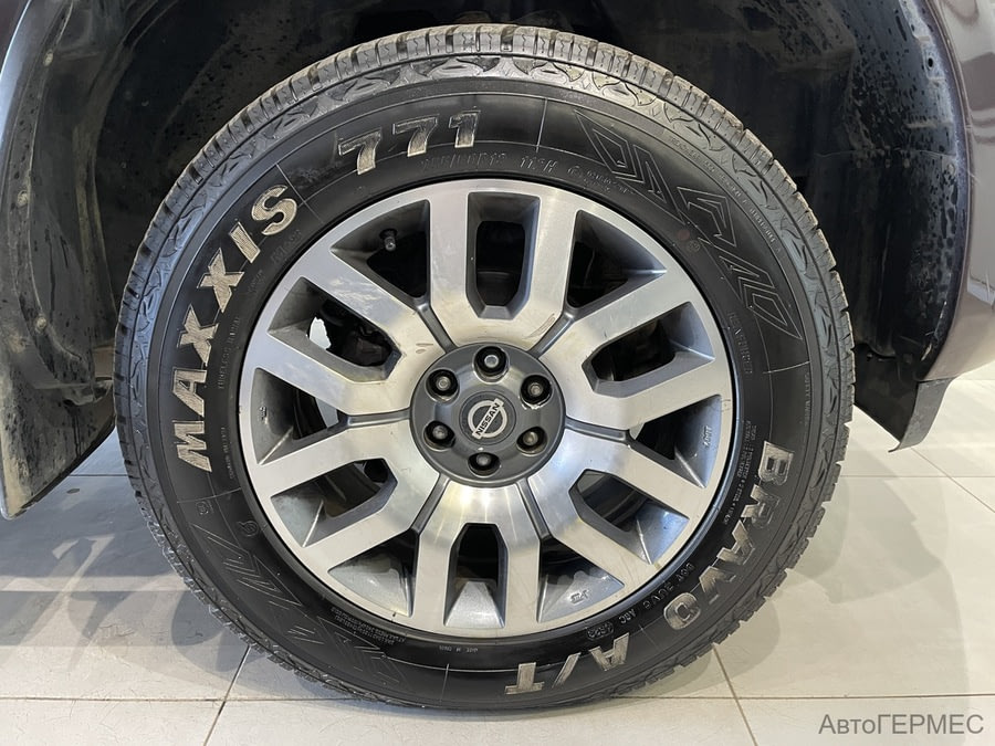 Фото NISSAN Navara (Frontier) III (D40) Рестайлинг с пробегом | №18