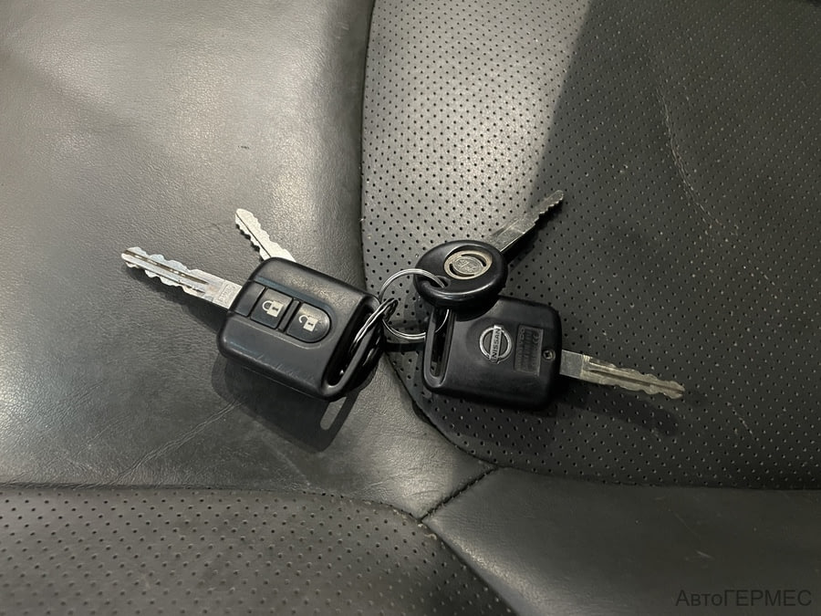 Фото NISSAN Navara (Frontier) III (D40) Рестайлинг с пробегом | №19