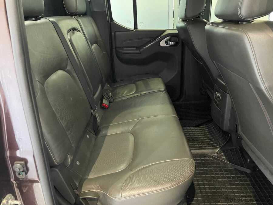 Фото NISSAN Navara (Frontier) III (D40) Рестайлинг с пробегом | №15